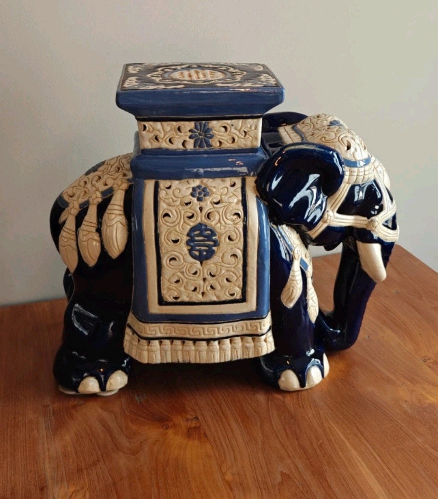 Grote vintage olifant keramiek, Ophalen