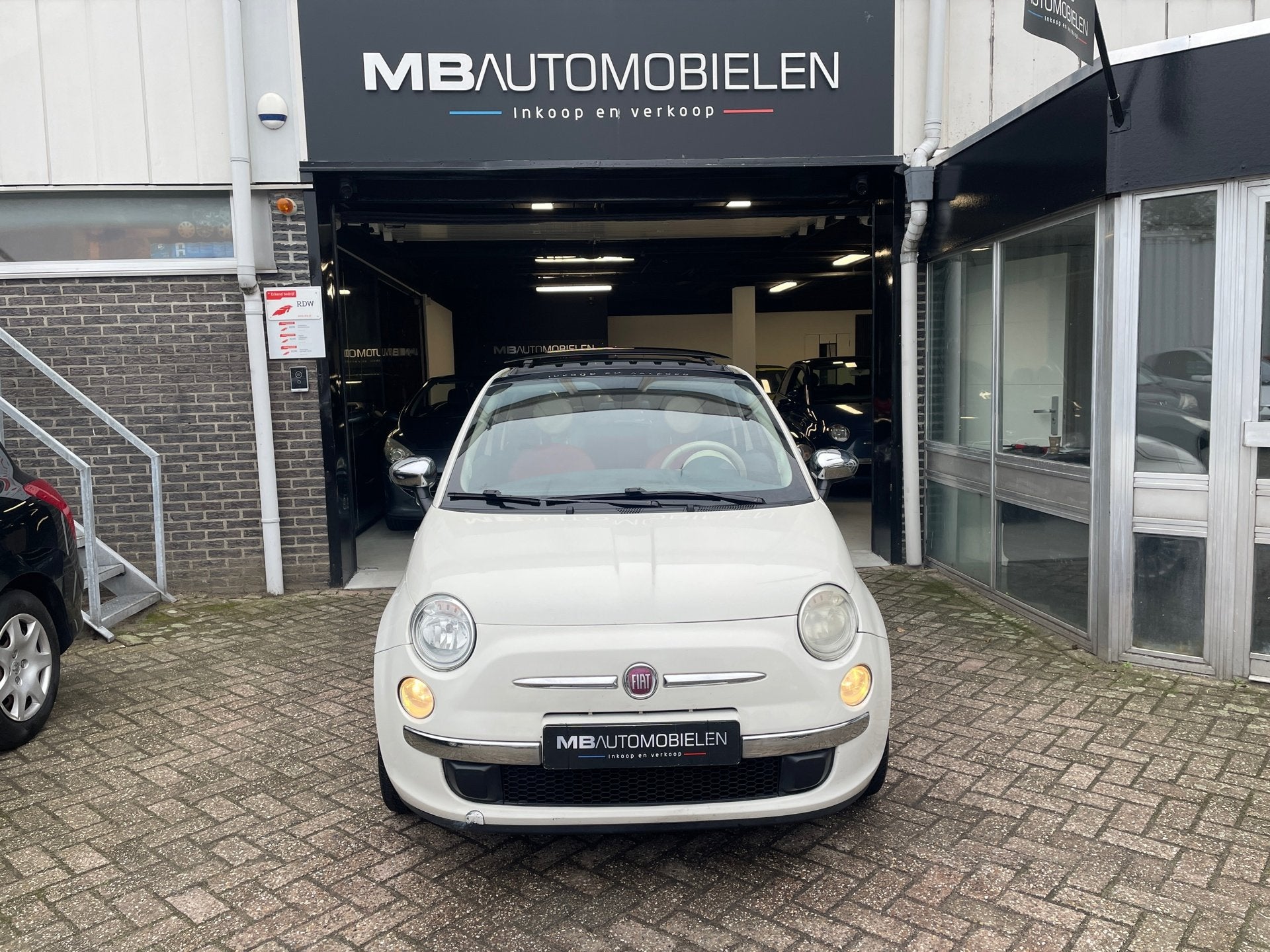 Fiat 500 1.2 Lounge/Automaat/Leder/APK/Panoramadak/Nap!, Euro 5, Gebruikt, 1242 cc, 4 cilinders