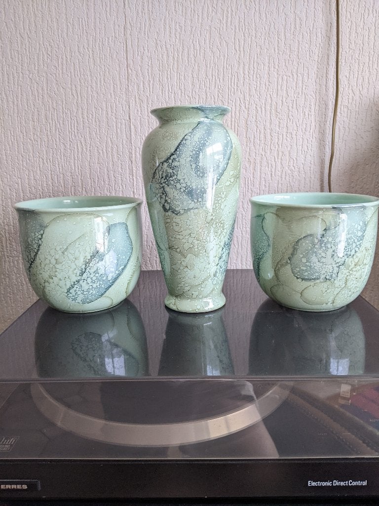 set (3) 2 BLOEMPOTTEN + VAAS van Scheurich LEES, Ophalen, Met patroon/structuur, Zo goed als nieuw, 22 cm