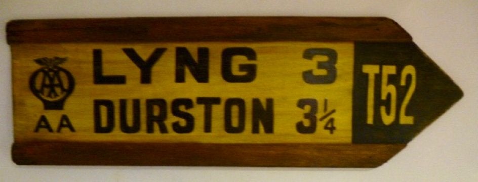Iers verkeersbord / hout / route bord / Ierland pub / Dublin, Vintage, Decoratieobject, Ophalen of Verzenden, Zo goed als nieuw