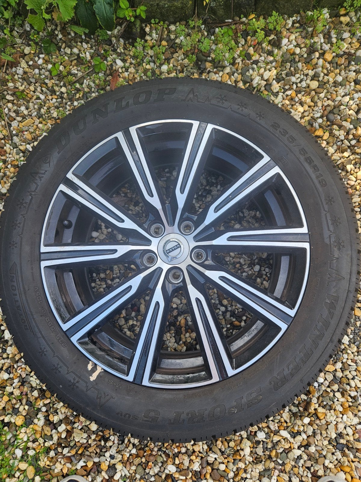 Dunlop winterbanden met lichtmetalen velgen Volvo XC60, Gebruikt, Banden en Velgen, Winterbanden, 235 mm