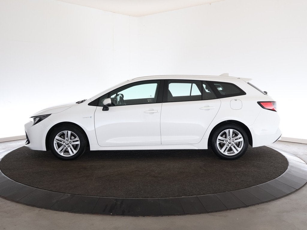 Toyota Corolla Touring Sports 1.8 Hybrid Active | Carplay |, Auto's, 1345 kg, Gebruikt, 4 cilinders, Corolla