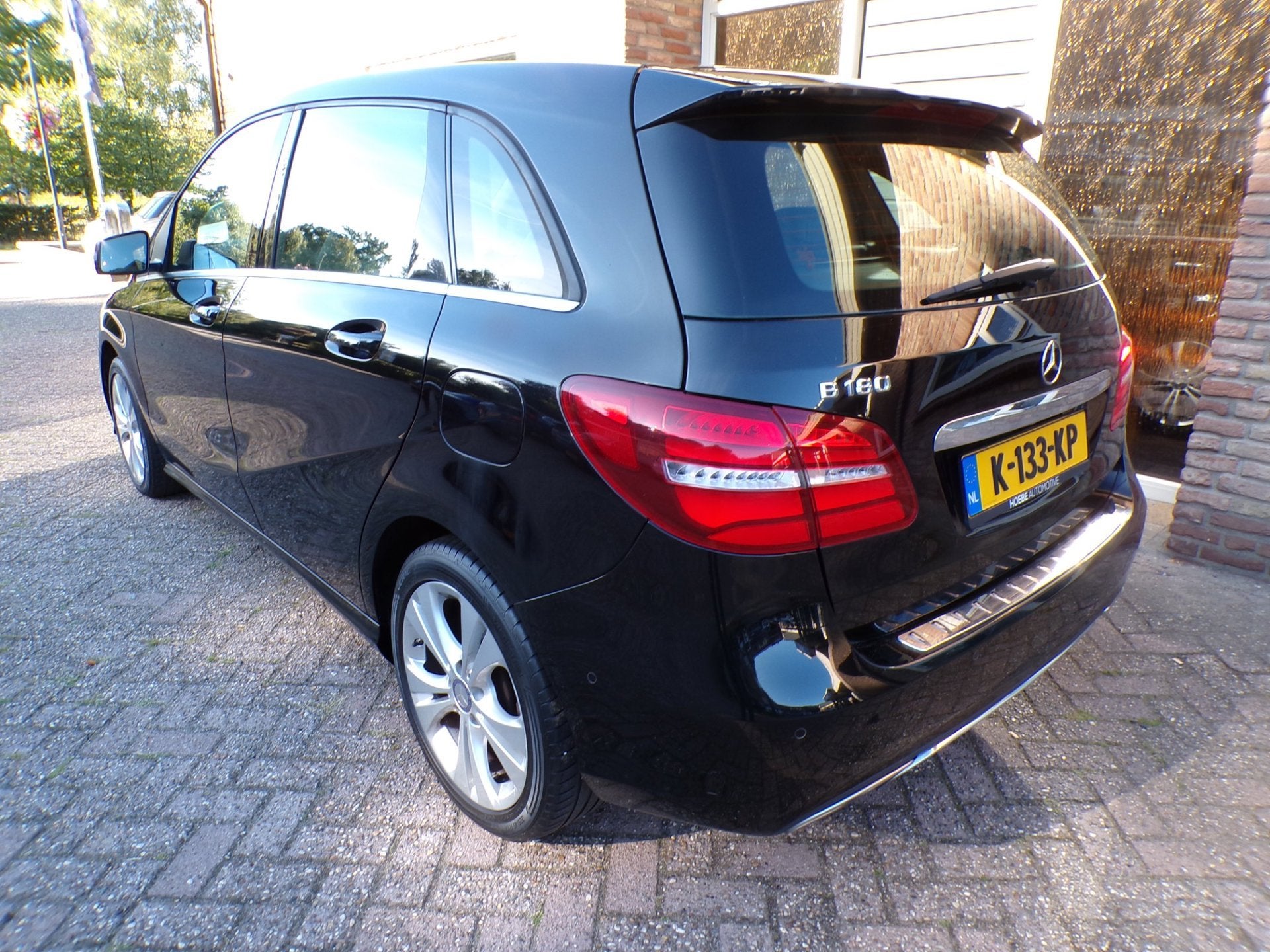 Mercedes-Benz B-klasse 180 Prestige, Auto's, Voorwielaandrijving, Gebruikt, 4 cilinders, Leder en Stof