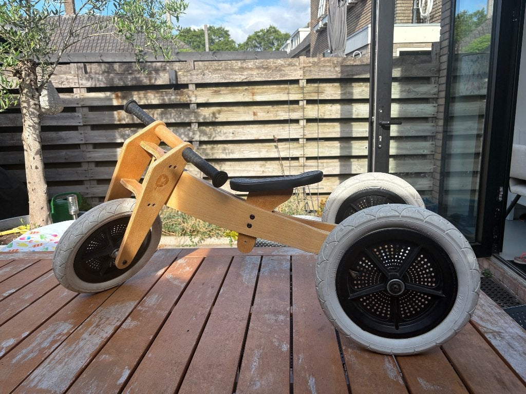 Wishbone 3-1 loopfiets, Ophalen, Zo goed als nieuw, Loopfiets