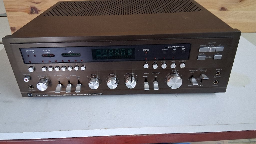 dual cr 1780 computer controlled  amplifier, Overige merken, Ophalen of Verzenden, Zo goed als nieuw, 60 tot 120 watt
