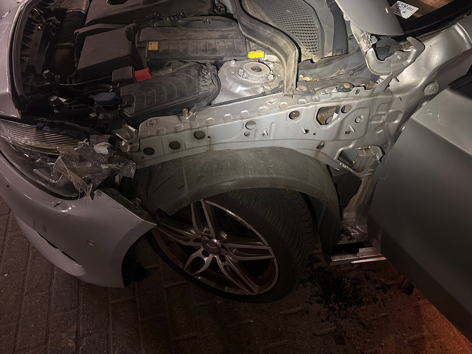 Auto Reparatie & Onderhoud – Diagnose, Uitlezen & APK-voorbe, Ophalen, Gebruikt, Mercedes-Benz