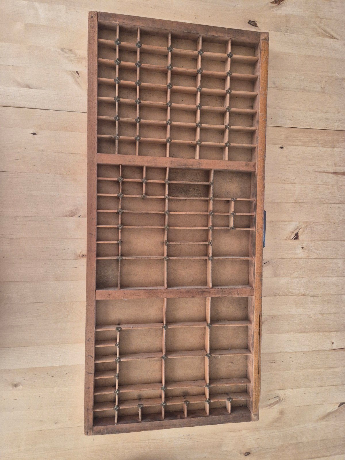 Antieke houten letterbak / wanddecoratie, Ophalen