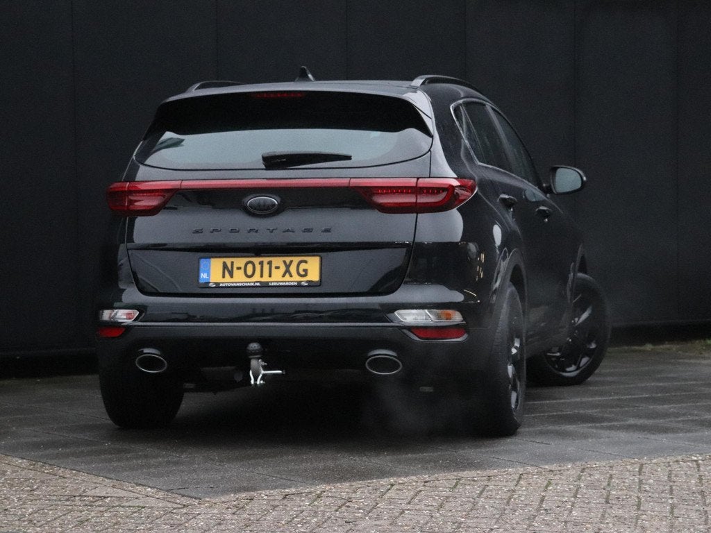 Kia Sportage 1.6 T-GDI Black Edition | LEDER | NAVI | TREKHA, Auto's, Gebruikt, 4 cilinders, Zwart, Origineel Nederlands