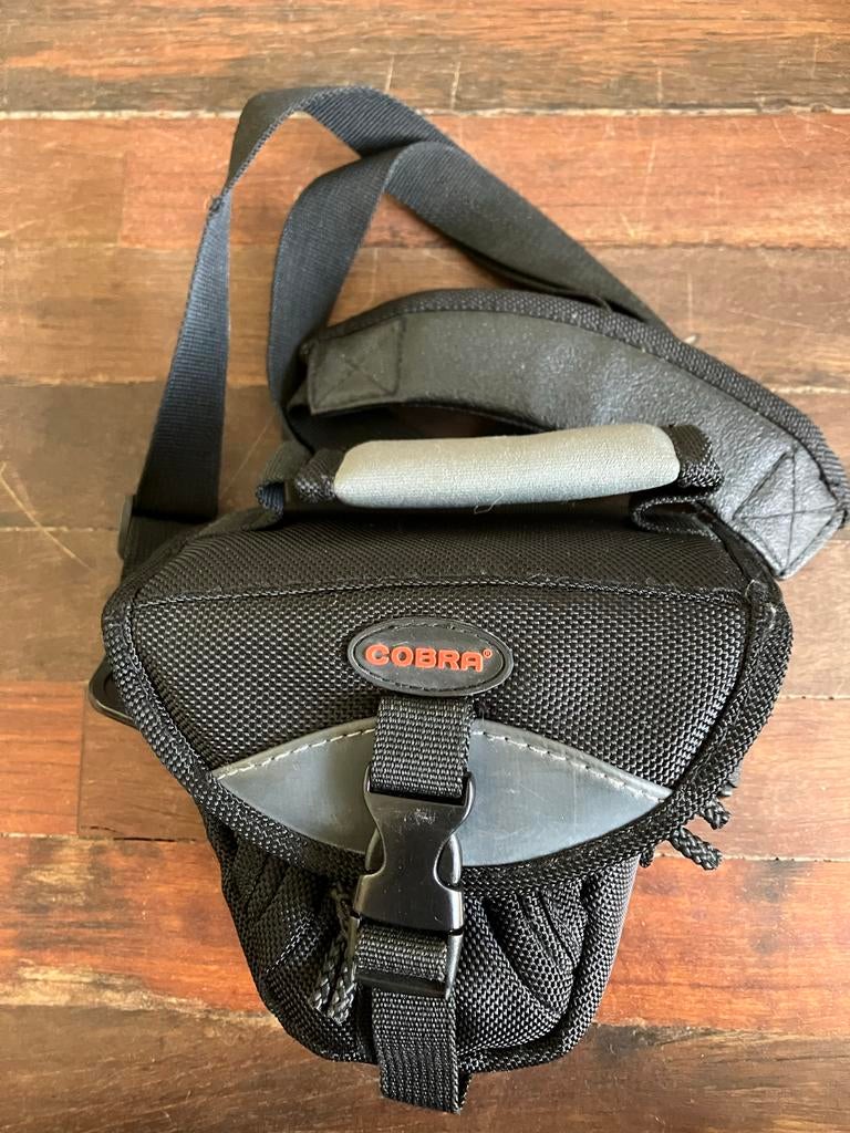 Cobra cameratasje, Ophalen of Verzenden, Zo goed als nieuw, Schoudertas, Overige merken