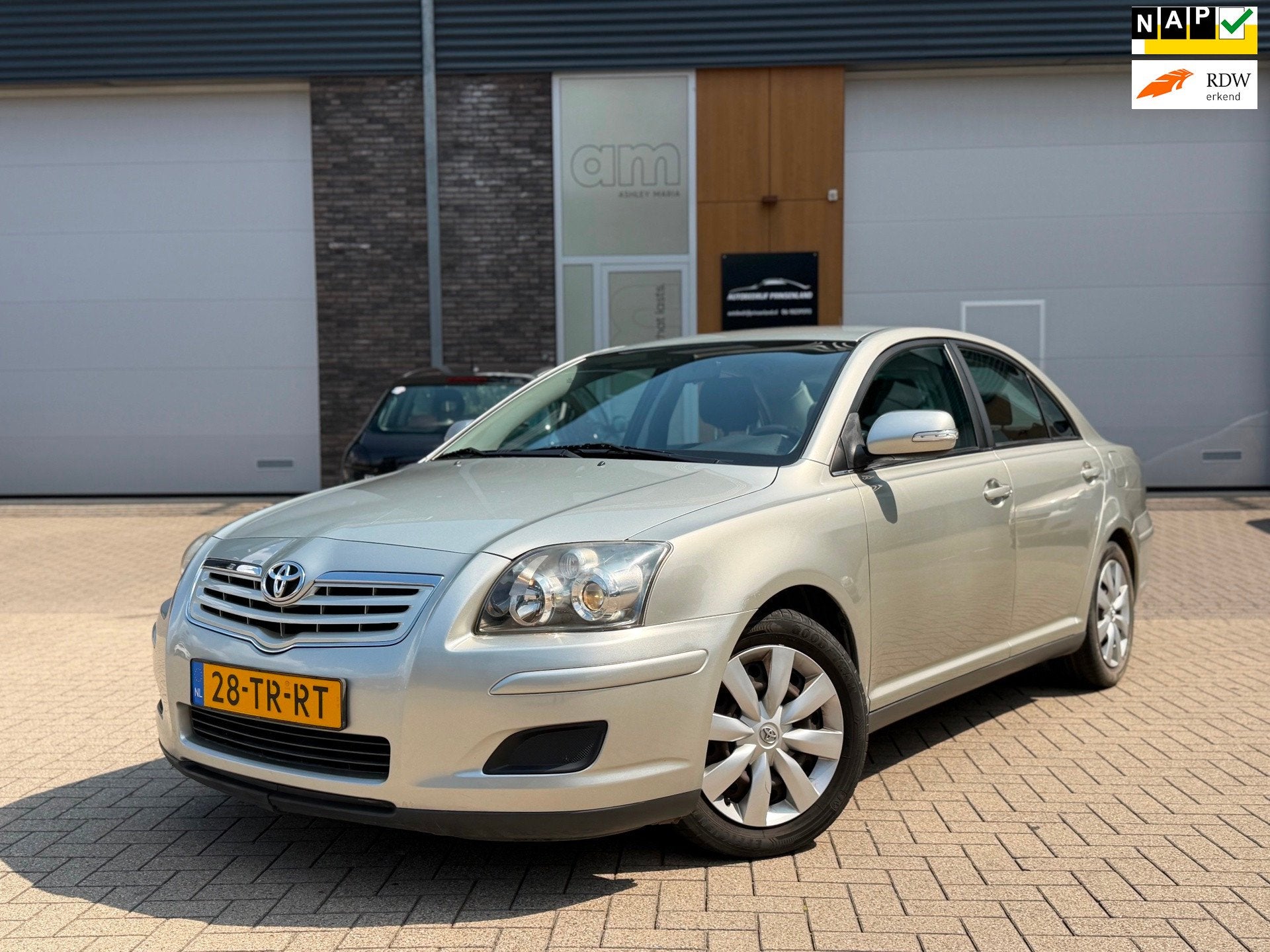 Toyota Avensis 1.6 VVTi Terra, Auto's, Toyota, 4 cilinders, Bedrijf, Handgeschakeld, Sedan