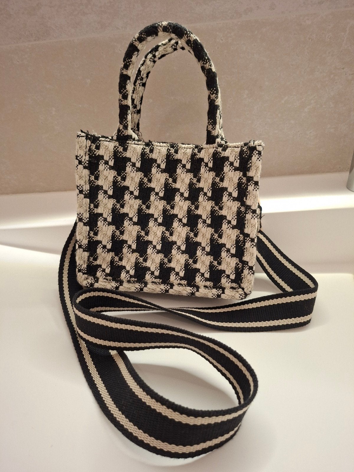 H&M Pied-de-poule Handtas met Afneembare Schouderband, Ophalen of Verzenden, Zo goed als nieuw, Zwart, Handtas