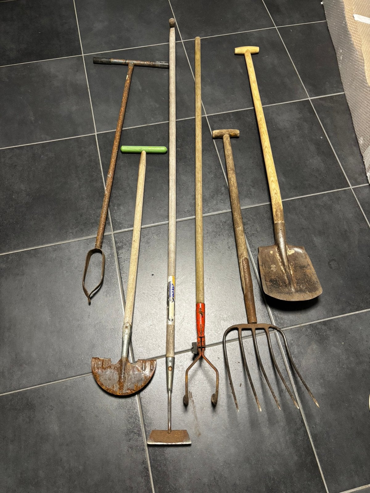 Grondboor riek kantensteker spade schoffel, Tuin en Terras, Ophalen, Gebruikt, Grondboor