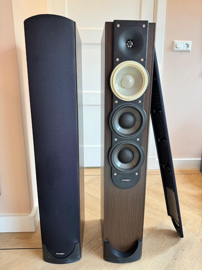 Paradigm Monitor 7 v.6 vloerstaande luidsprekers (paar)