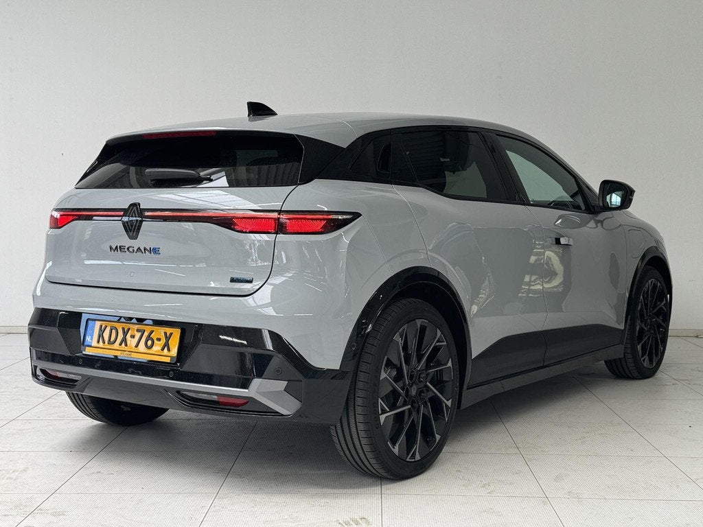 Renault Megane E-Tech Comfort Range Esprit Alpine 60 kWh | D, Auto's, Automatische klimaatregeling, 1619 kg, Zilver of Grijs, 900 kg