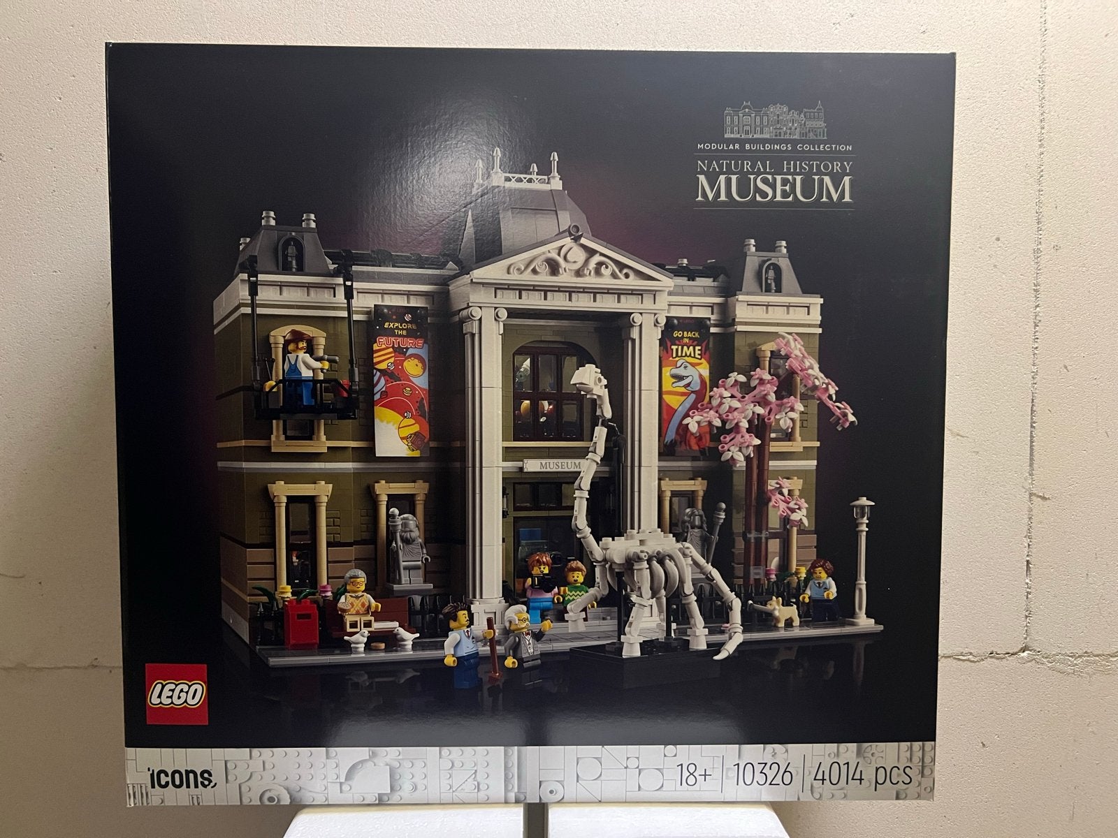 LEGO Icons 10326 Natural History Museum - Nieuw in doos, Verzenden, Nieuw, Overige merken