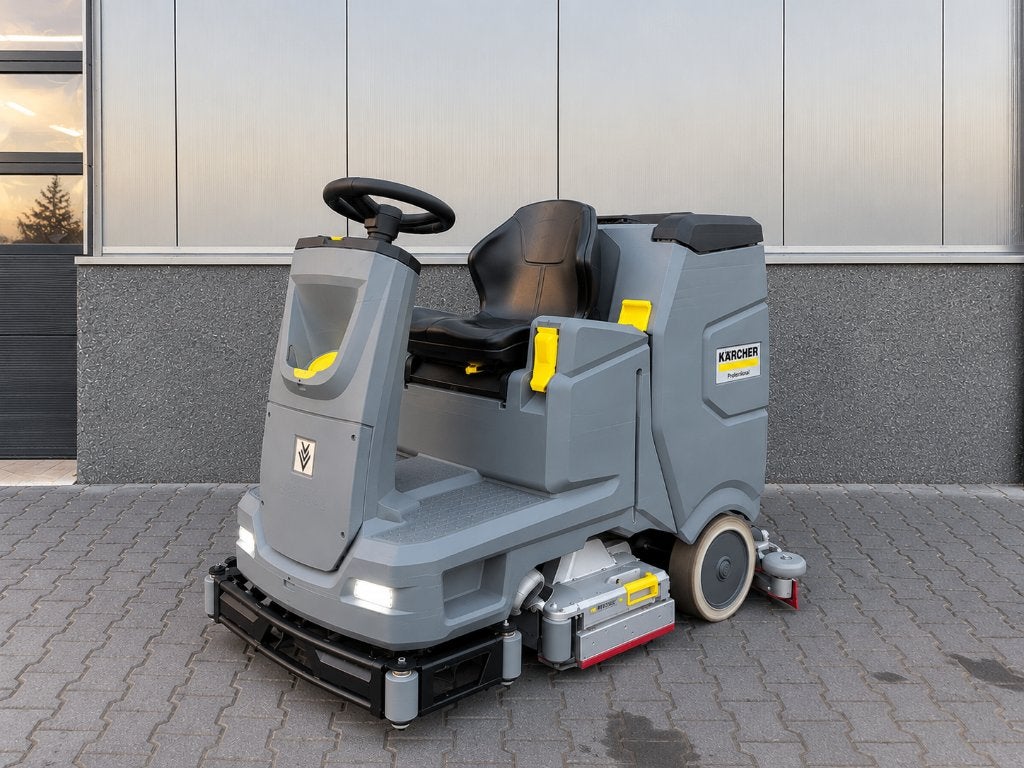 Kärcher B110 R Bp Pack R75 – 2022 – Slechts 267 uur, Ophalen of Verzenden, Zo goed als nieuw, Schrobmachine