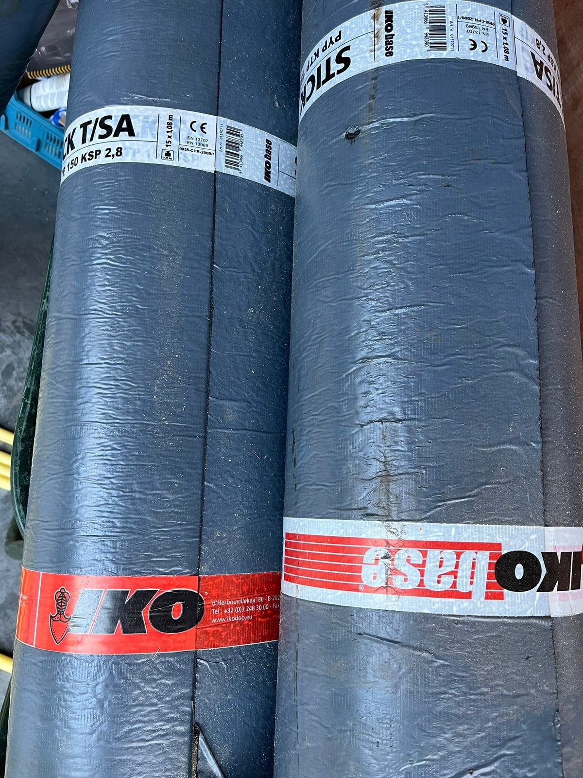 IKO Base A-keus Zelfklevende Bitumen 64m2, Doe-het-zelf en Verbouw, Dakpannen en Dakbedekking, Ophalen, Overige materialen, Zwart