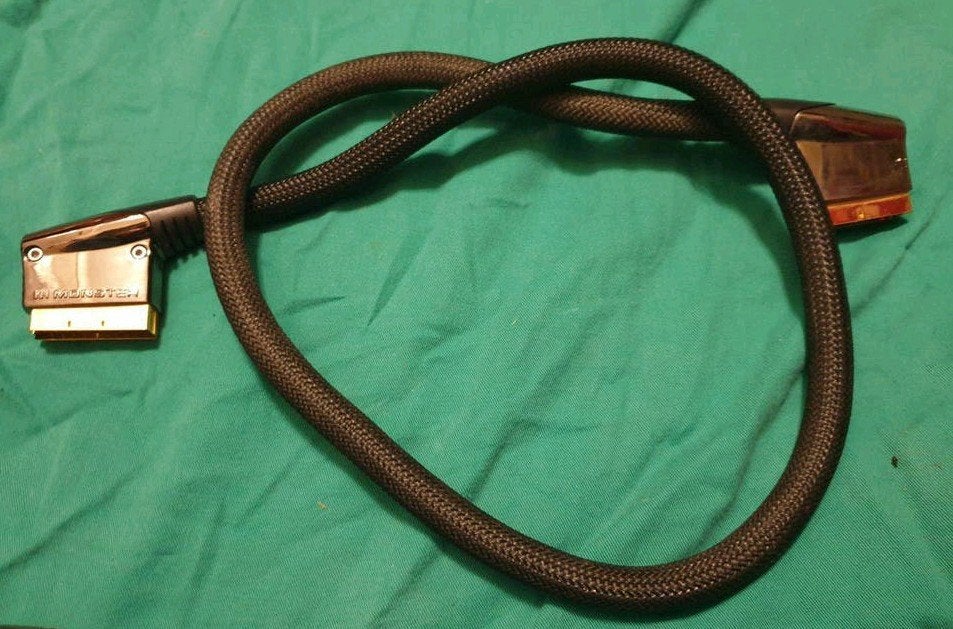 Monster Scartkabel - Hoge Kwaliteit Audio/Video Kabel, Ophalen of Verzenden, Gebruikt, Minder dan 2 meter, Scartkabel