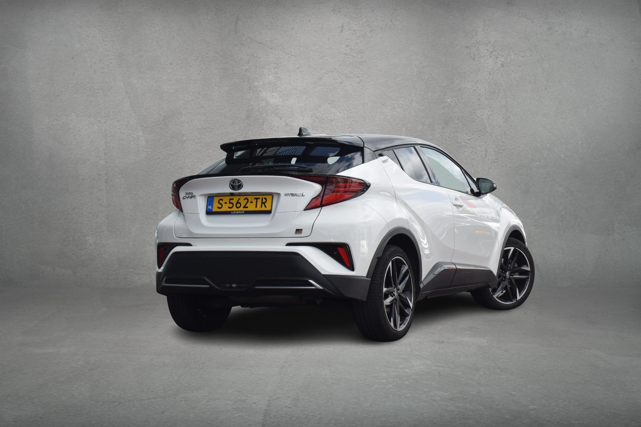 Toyota C-HR 1.8 Hybrid Business GR-Sport | GR | Apple CarPla, Auto's, Toyota, Stof, Euro 6, 4 cilinders, Origineel Nederlands