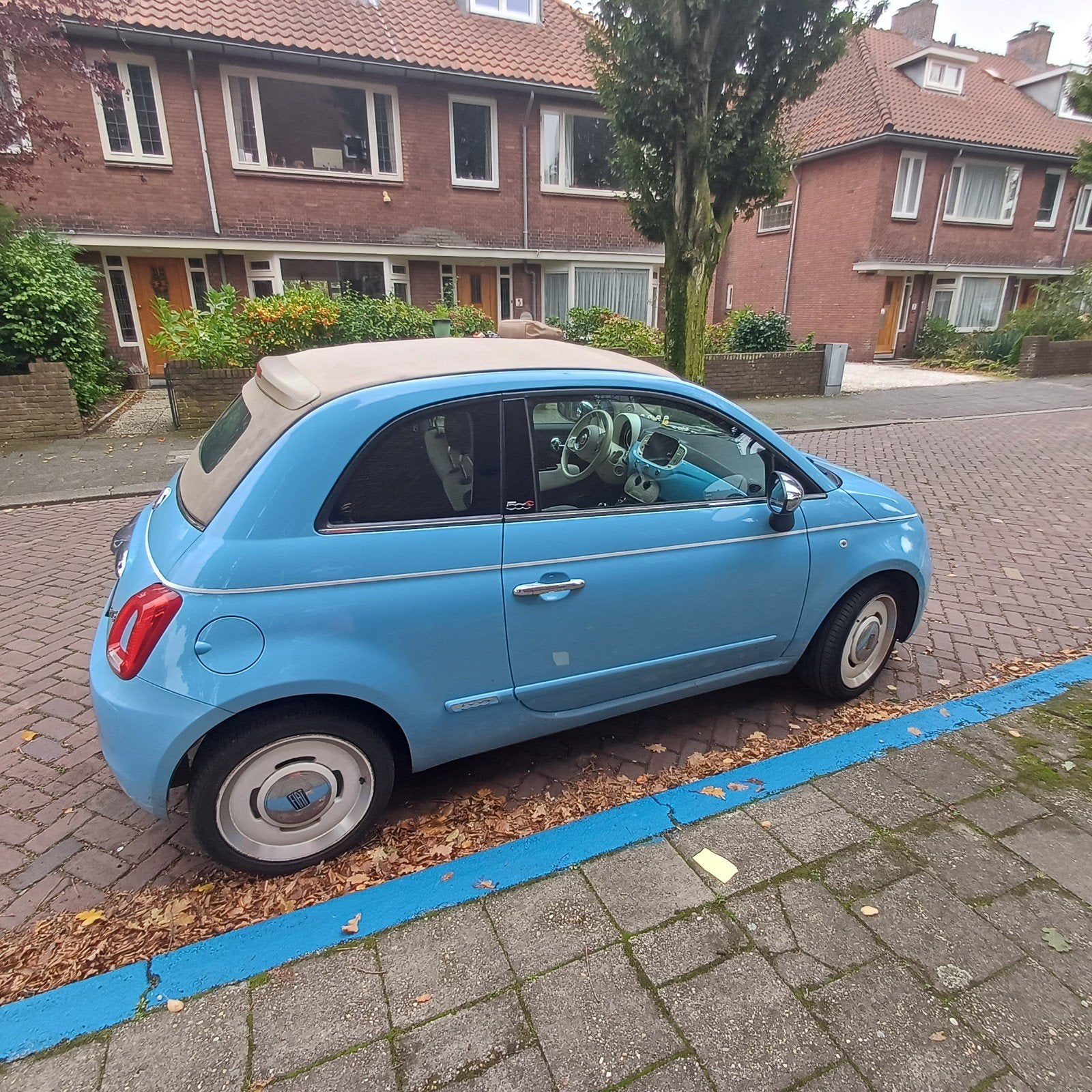 Fiat 500C Twinair Turbo 85pk 2019 Blauw, Voorwielaandrijving, 40 €/maand, Cabriolet, Origineel Nederlands