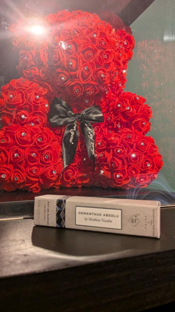 Parfum,  Essentials parfum, osmantus absolu x skins 10 ml, Ophalen of Verzenden, Nieuw