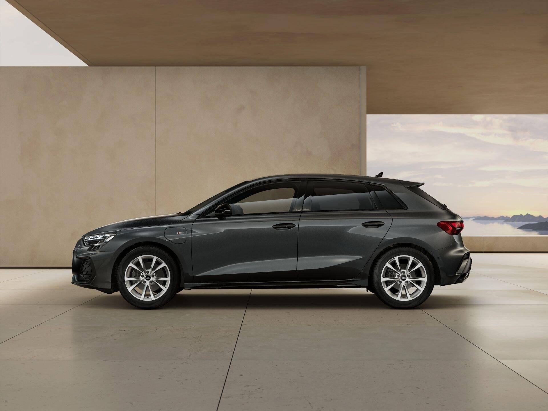 Audi A3 Sportback 40 TFSI e 204pk S Edition | Getint Glas |, 12 maanden, 1498 cc, 4 cilinders, 150 min