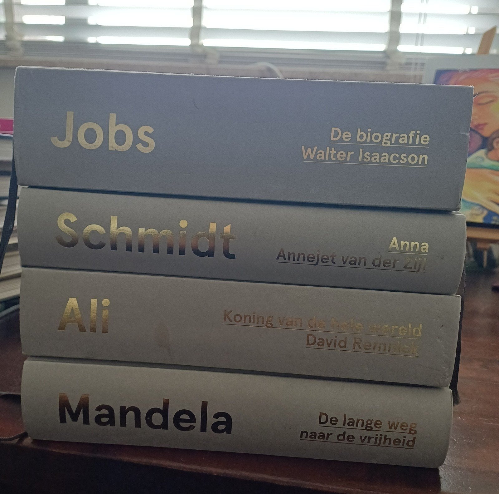 4 biografieën van markante mensen., Ophalen of Verzenden, Zo goed als nieuw