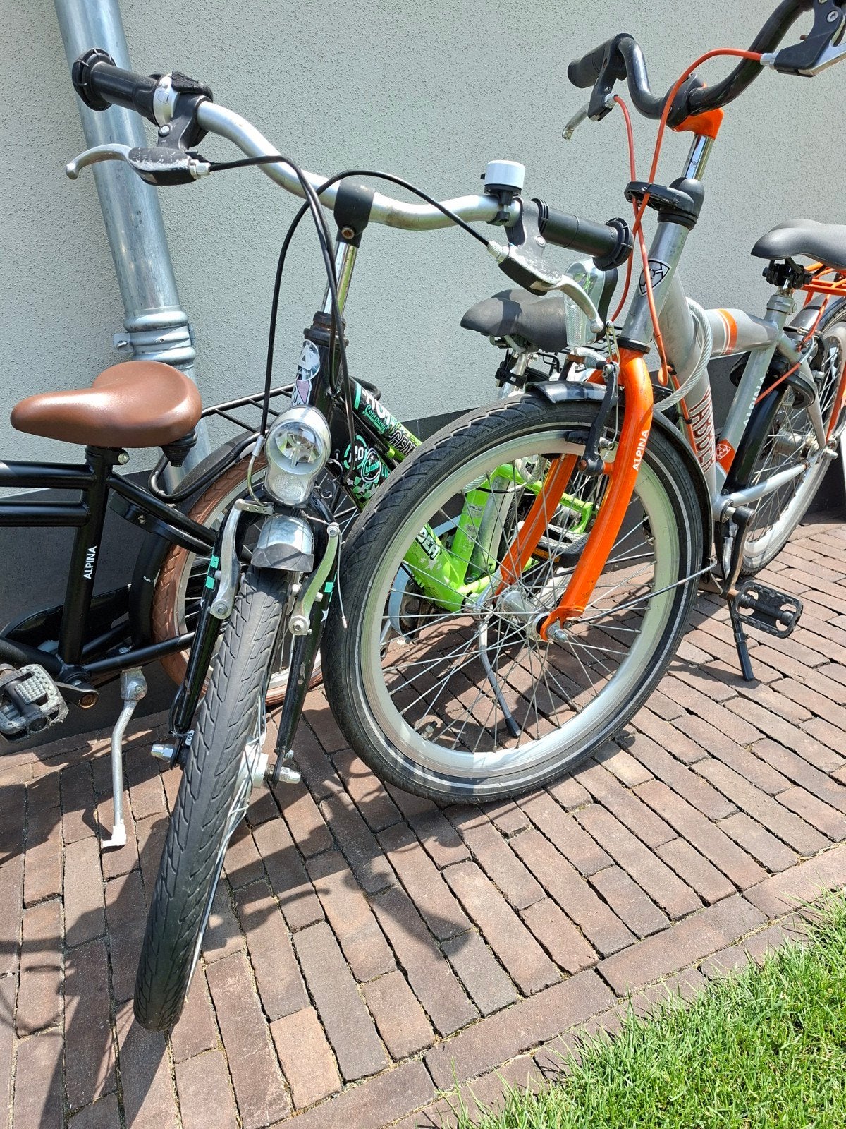 Drie kinderfietsen: Alpina Yabber en Alpina Cargo en puke cr, Gebruikt, Velgrem, Minder dan 47 cm, Ophalen