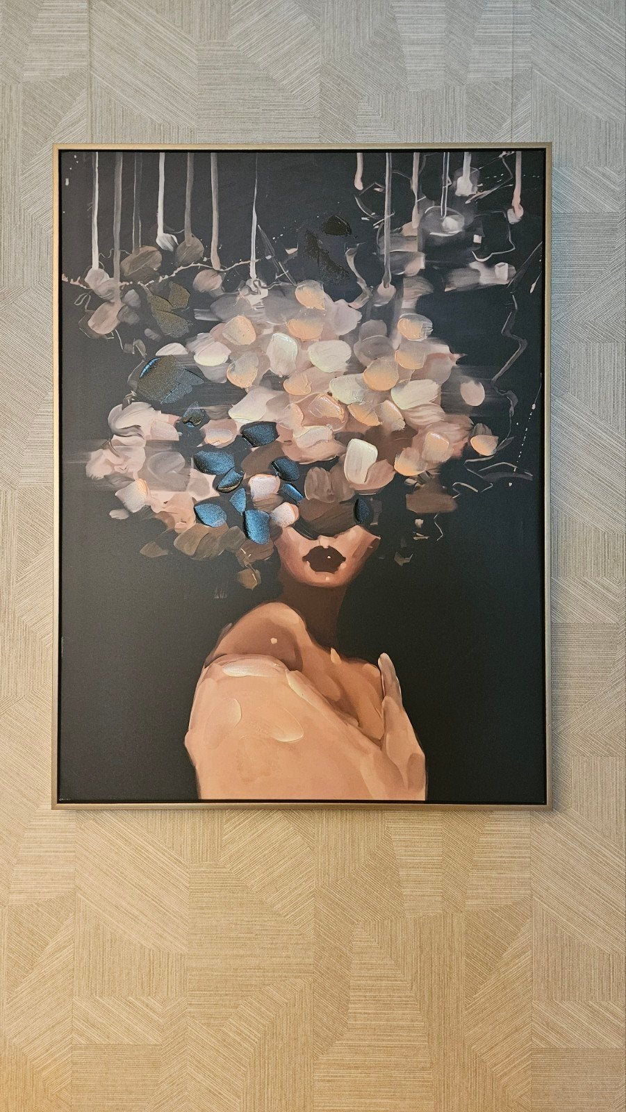 Schilderij met prachtige lijst - Vrouwenfiguur met bloemen, Antiek en Kunst, Kunst | Schilderijen | Modern, Ophalen, Figuren, Handgeschilderd