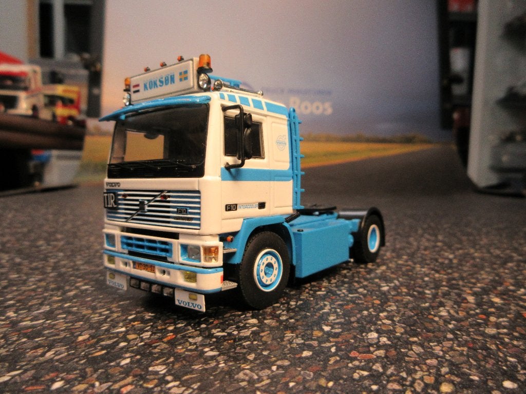 WSI Volvo F10 Kokson, Hobby en Vrije tijd, Modelauto's | 1:50, Ophalen of Verzenden, Nieuw, Bus of Vrachtwagen, Wsi