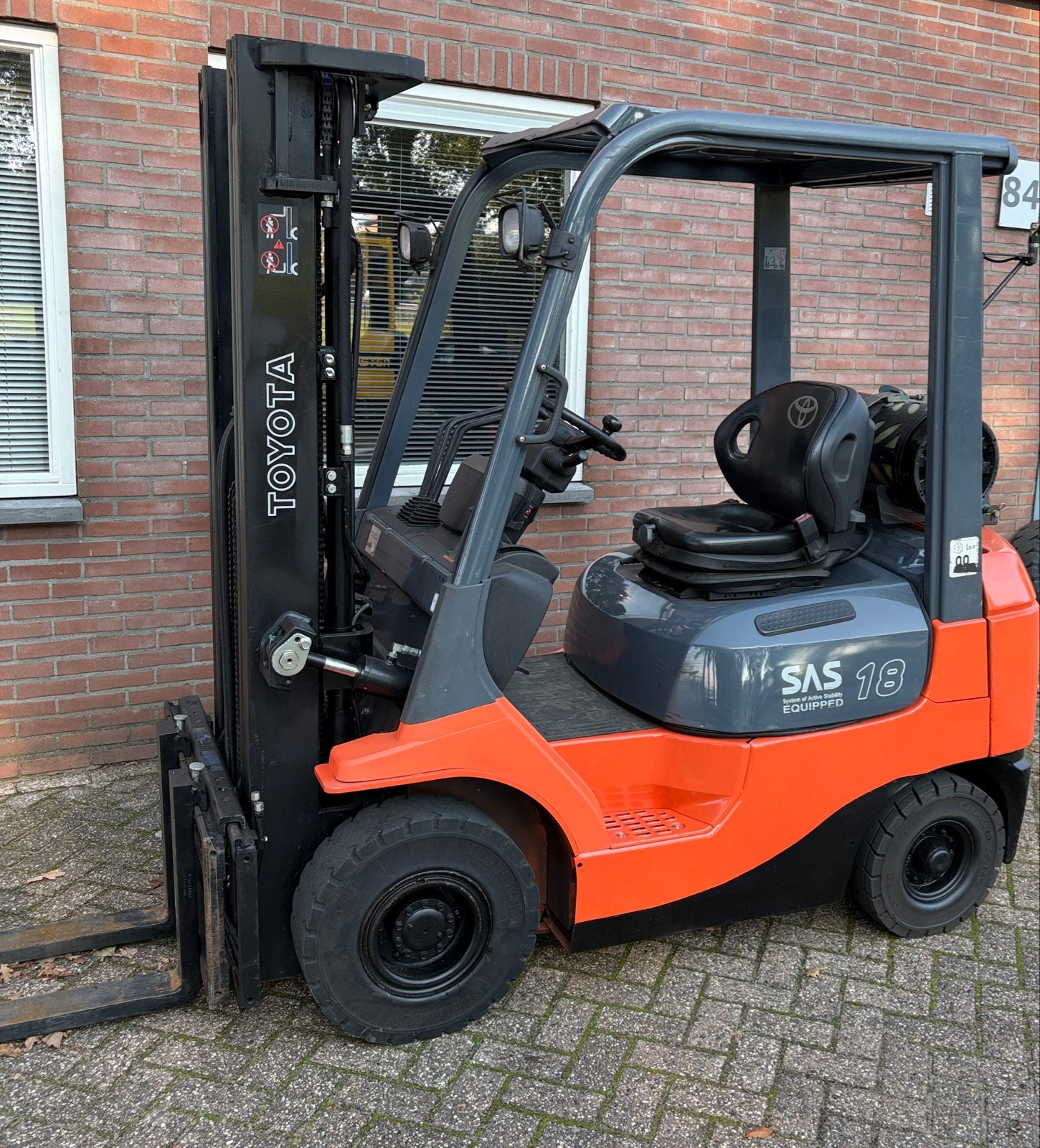 Nette Toyota LPG heftruck met triplo mast en sideshift, 1000 tot 2000 kg, Ophalen of Verzenden, LPG, Heftruck