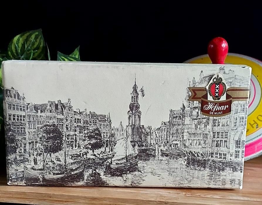 Hofnar sigarenfabrieken n.v. - valkenswaard sigaren doos, Verzamelen, Ophalen of Verzenden, Gebruikt, Tabaksdoos of Verpakking