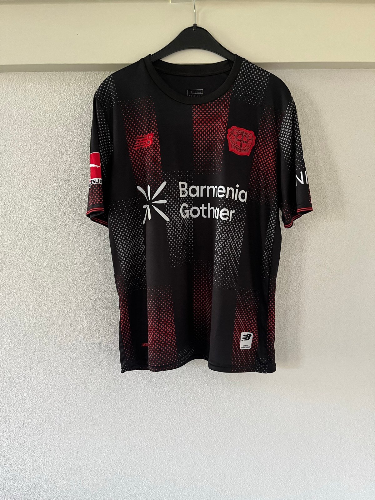 Bayer Leverkusen Thuisshirt 2022/2023 Maat S, Maat S, Verzenden, Zo goed als nieuw, Shirt