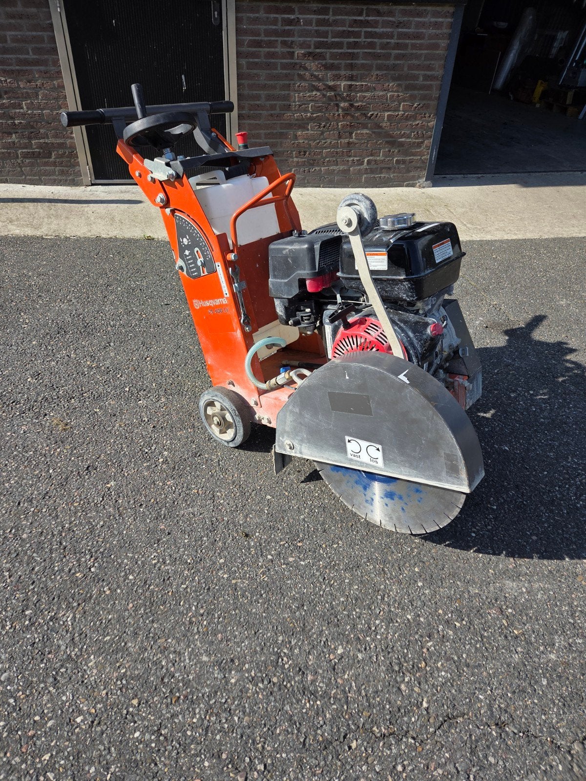 Foto 3 van husqvarna FS 400 LV betonzaag