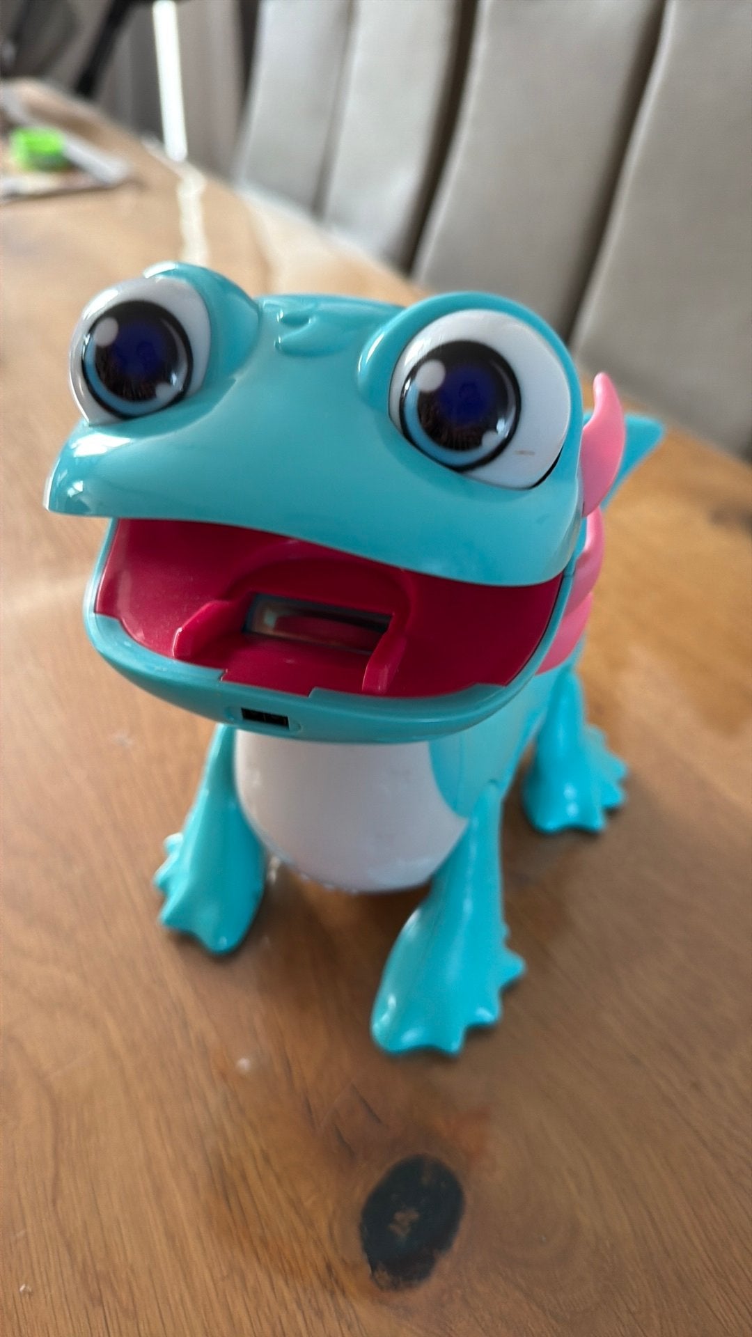 Vtech - Smulpret Vriendje, Ophalen, Zo goed als nieuw, Jongen of Meisje