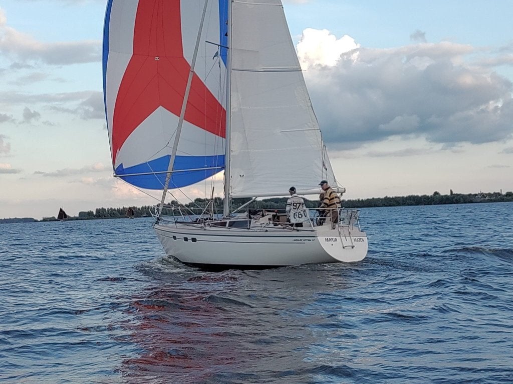 Dehler Optima 92 te koop, incl winterstalling tot april 2027, Watersport en Boten, 9 m, Gebruikt, Met afstandsbediening, Binnenboordmotor