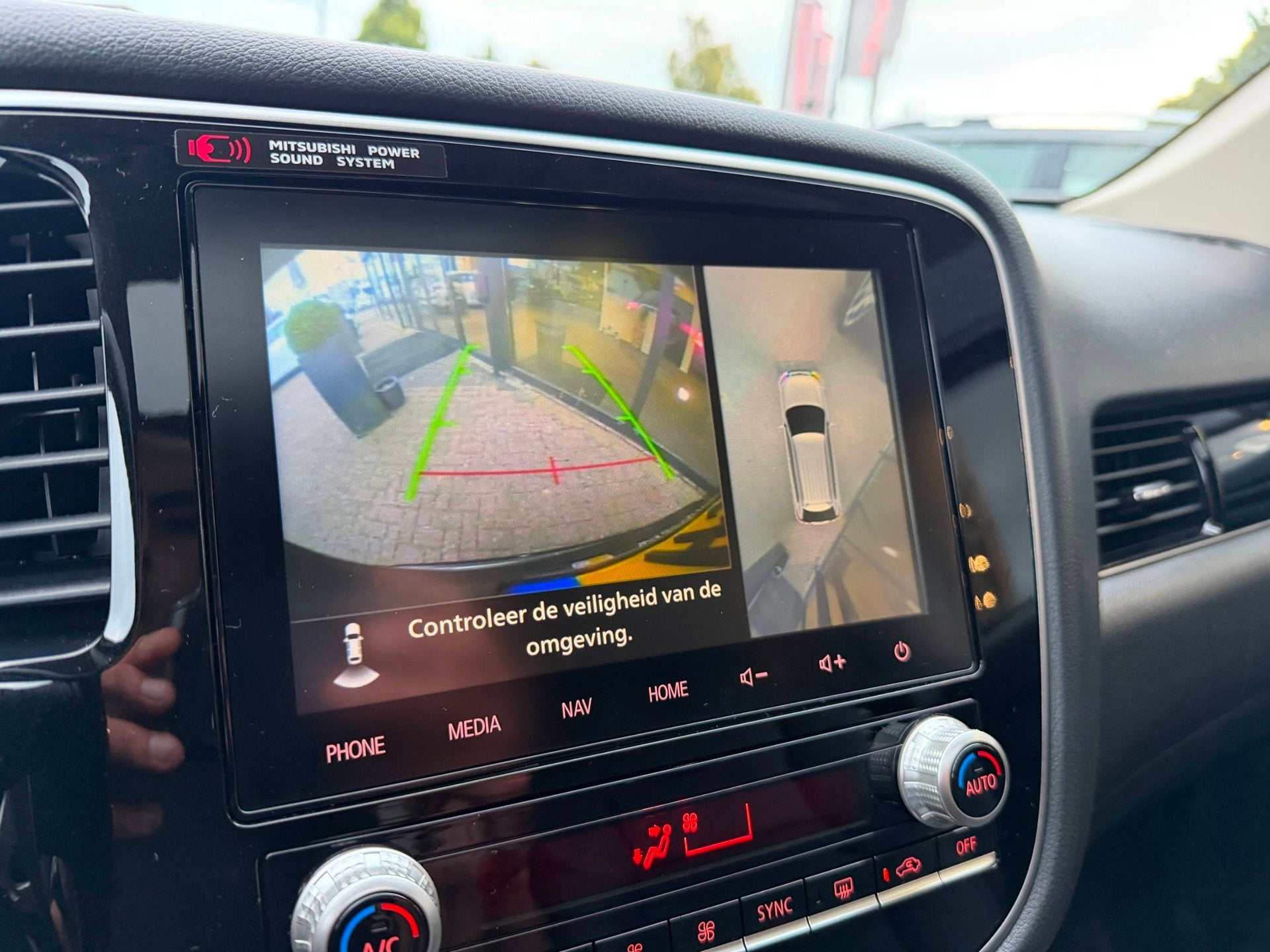 Mitsubishi Outlander 2.4 PHEV Intense+ AUT|NAV|CAM|Carplay, Auto's, Automaat, 135 pk, Euro 6, 4 cilinders