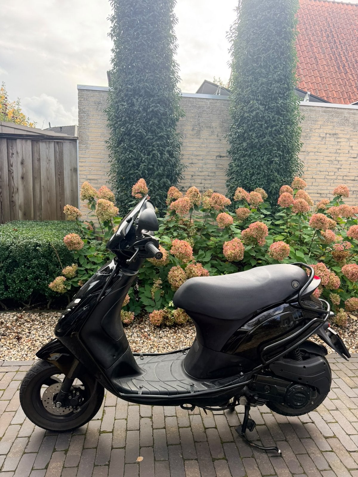 Piaggio Zip 2000 - Zwart (met extra kappen), Ophalen, Gebruikt, Kap, Piaggio