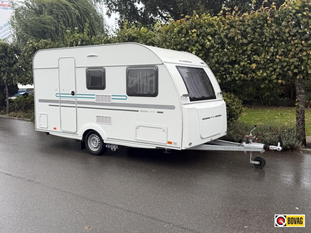 Adria Aviva 390 PS Mover,Airtent,GFK dak, Caravans en Kamperen, Treinzit, Adria, 4 tot 5 meter, Dwarsbed