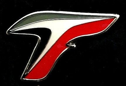 Toyota Sport letter T grijs-rood, Verzamelen, Verzenden, Nieuw, Transport, Speldje of Pin