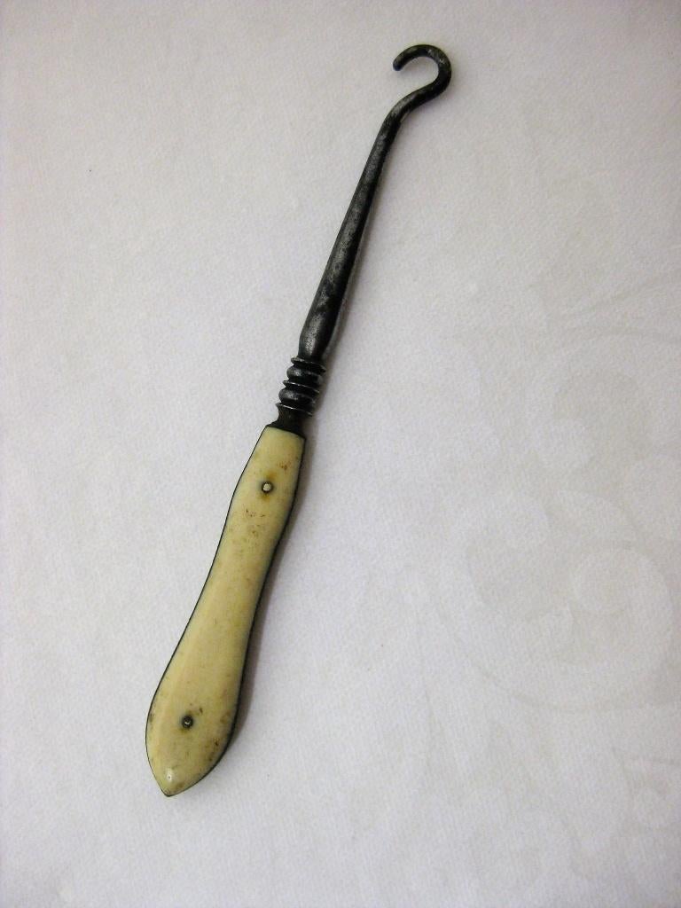 Art Deco knoophaak knopen haakje met benen of ivo heft, Ophalen of Verzenden