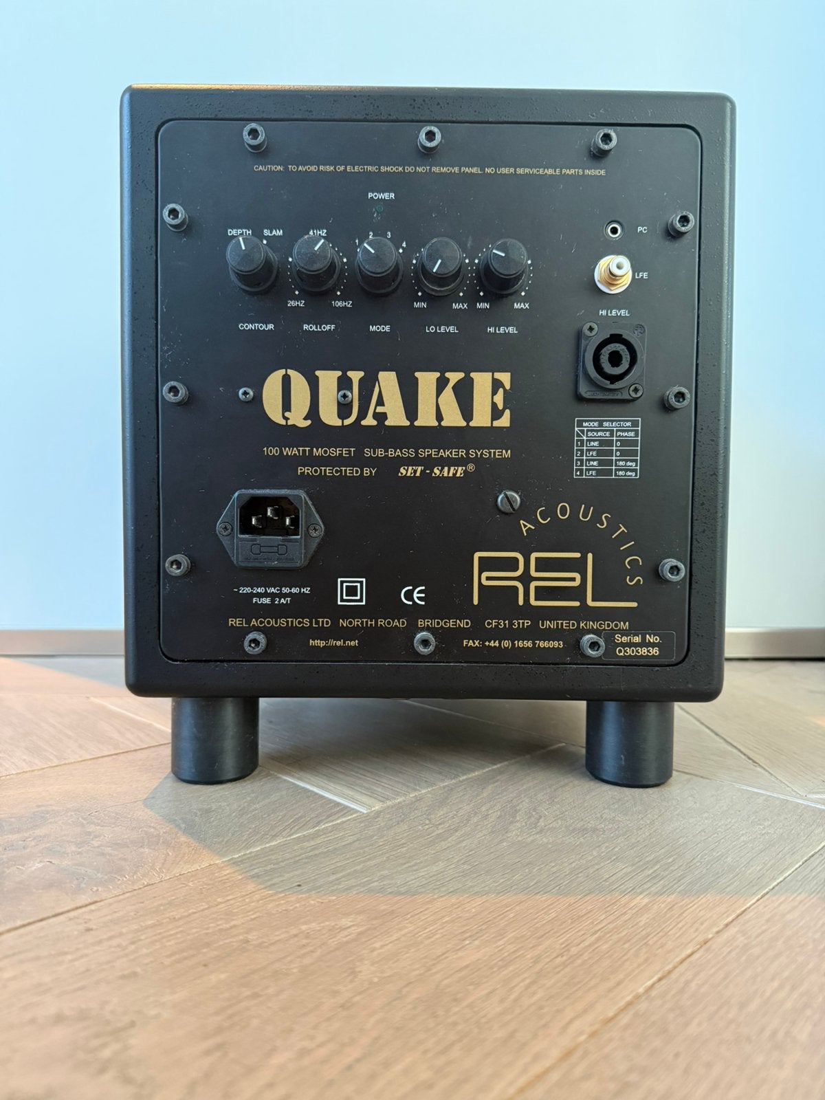 Rel Quake Subwoofer 100watt / compact formaat, Subwoofer, Zo goed als nieuw, 60 tot 120 watt, Ophalen