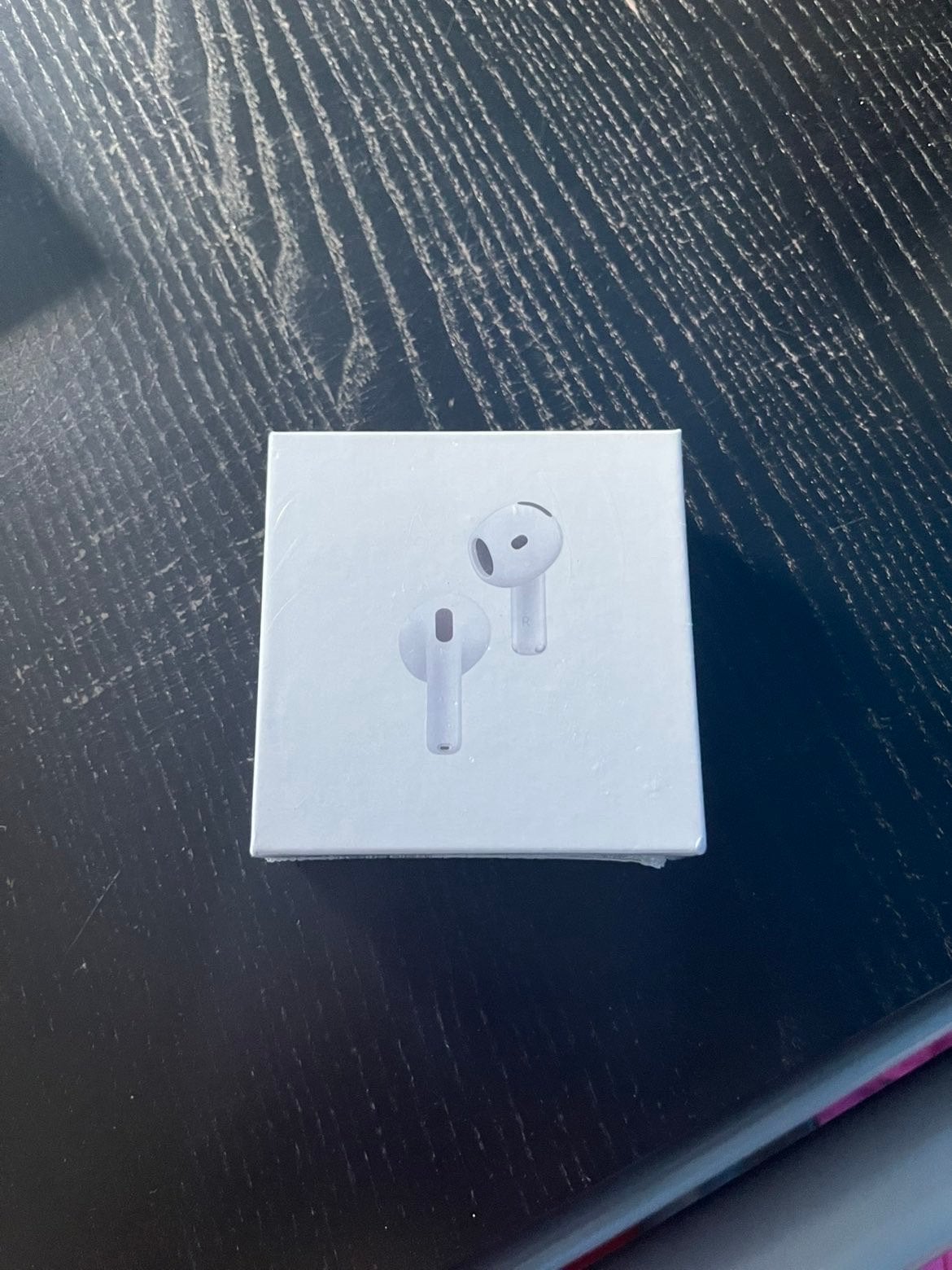 Apple AirPods 4 met Active Noise Cancellation