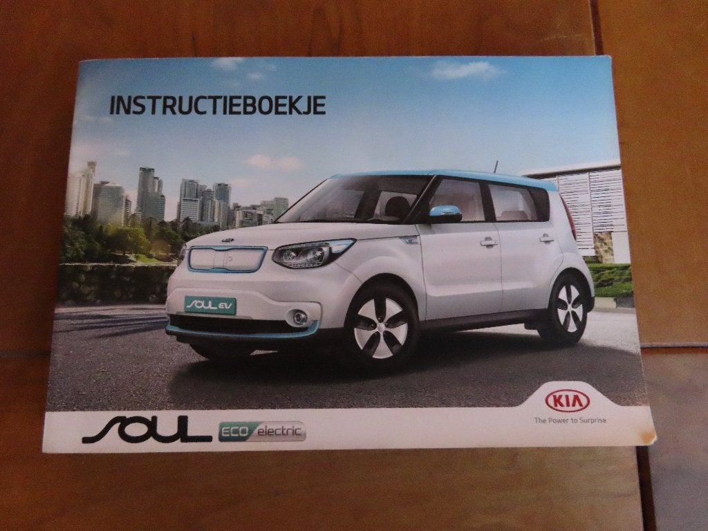 Instructieboek Kia Soul Eco Electric 2014, zeer uitgebreid, Auto diversen, Ophalen of Verzenden