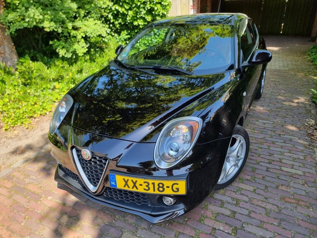 Alfa Romeo MiTo 0.9 TwinAir ECO Super Navi/Leer/Ecc/Pdc, Auto's, Voorwielaandrijving, Gebruikt, Euro 6, Handgeschakeld