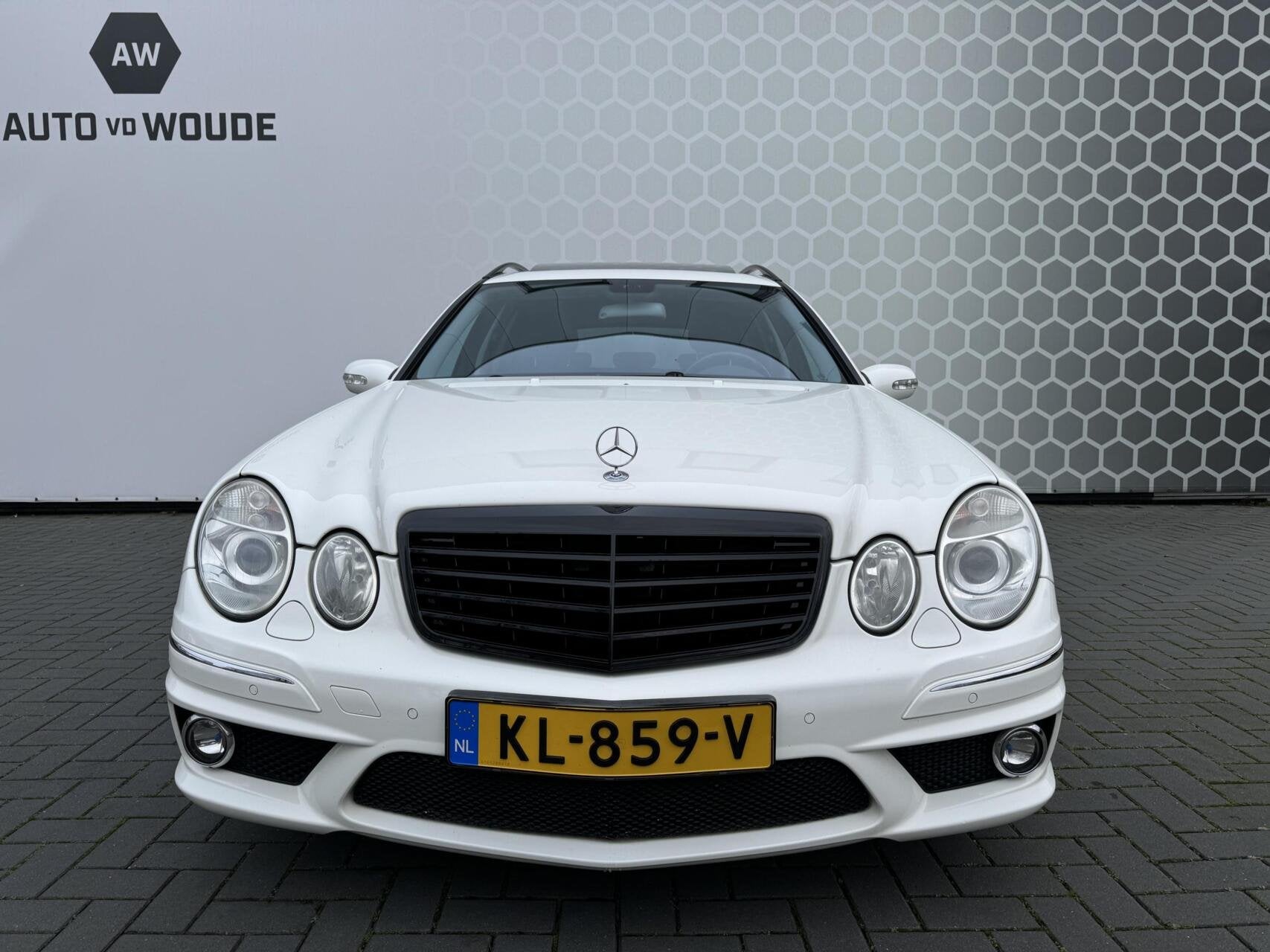 Mercedes E-klasse E55 Combi AMG 55 Schuifdak Leer 477PK, Auto's, Automaat, Achterwielaandrijving, Gebruikt, Leder