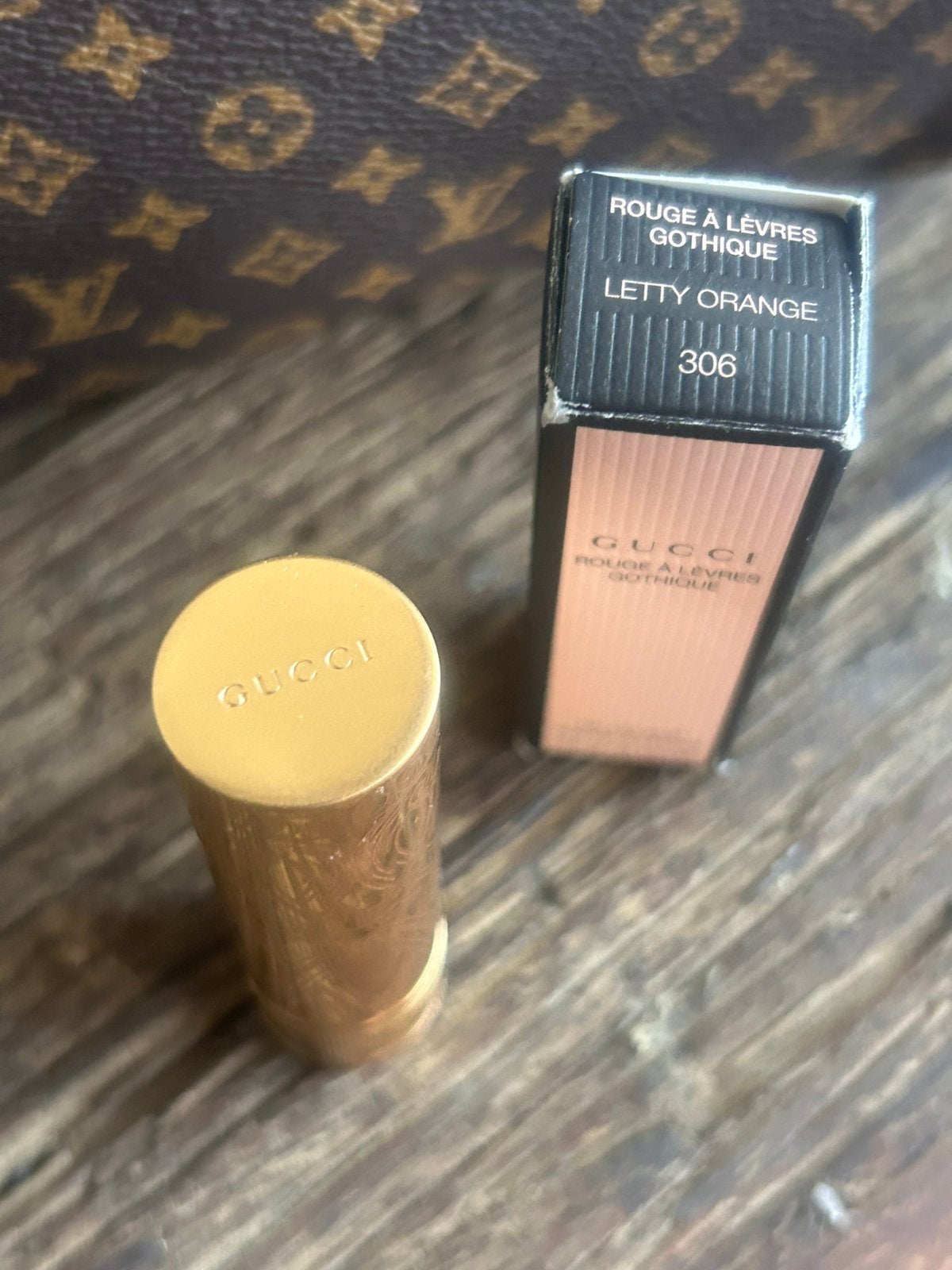 Gucci lipstick letty orange 306, Ophalen of Verzenden, Zo goed als nieuw, Oranje, Lippen