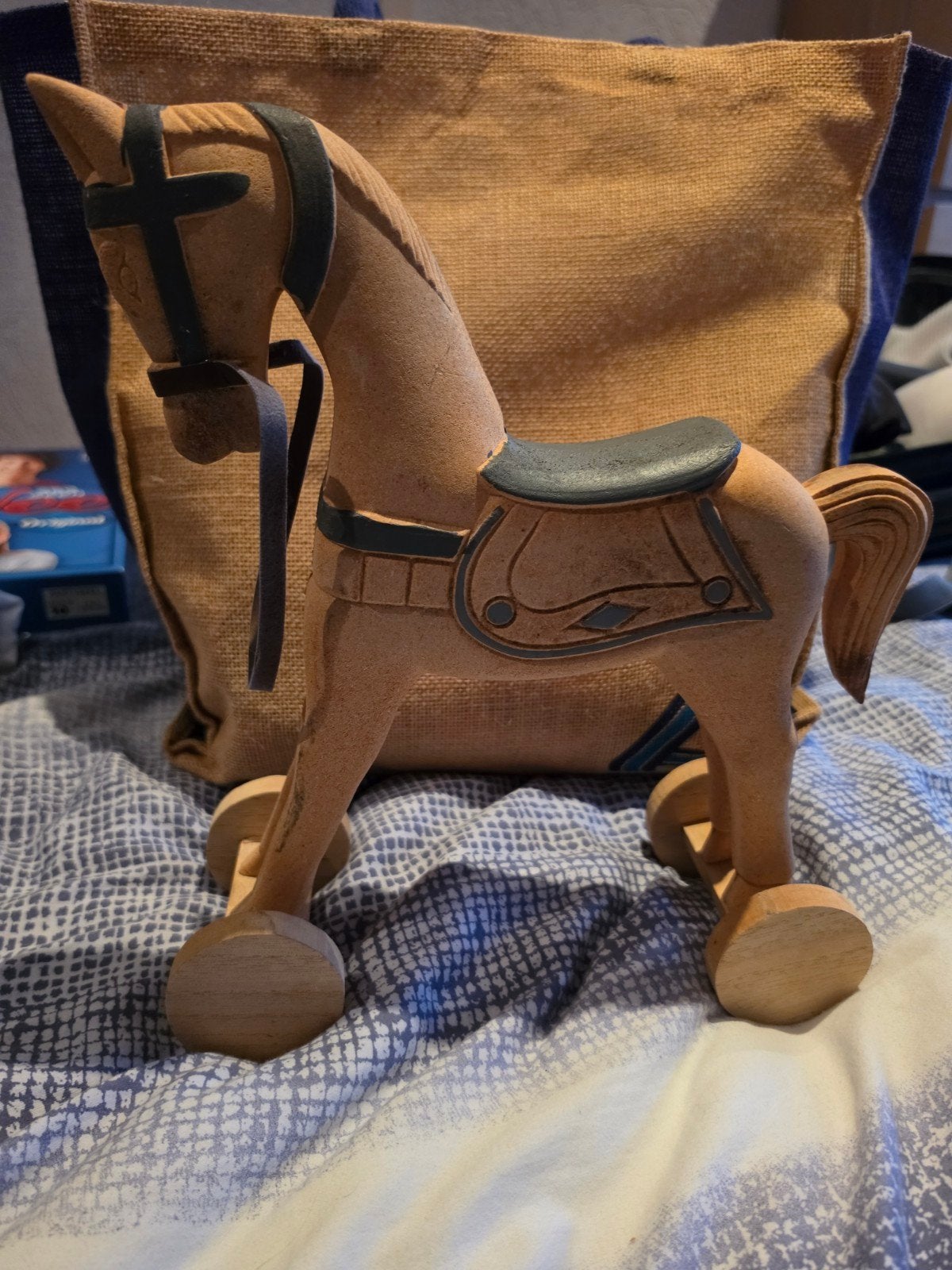 Houten speelgoedpaard op wielen - decoratief, Ophalen of Verzenden, Zo goed als nieuw, Jongen of Meisje