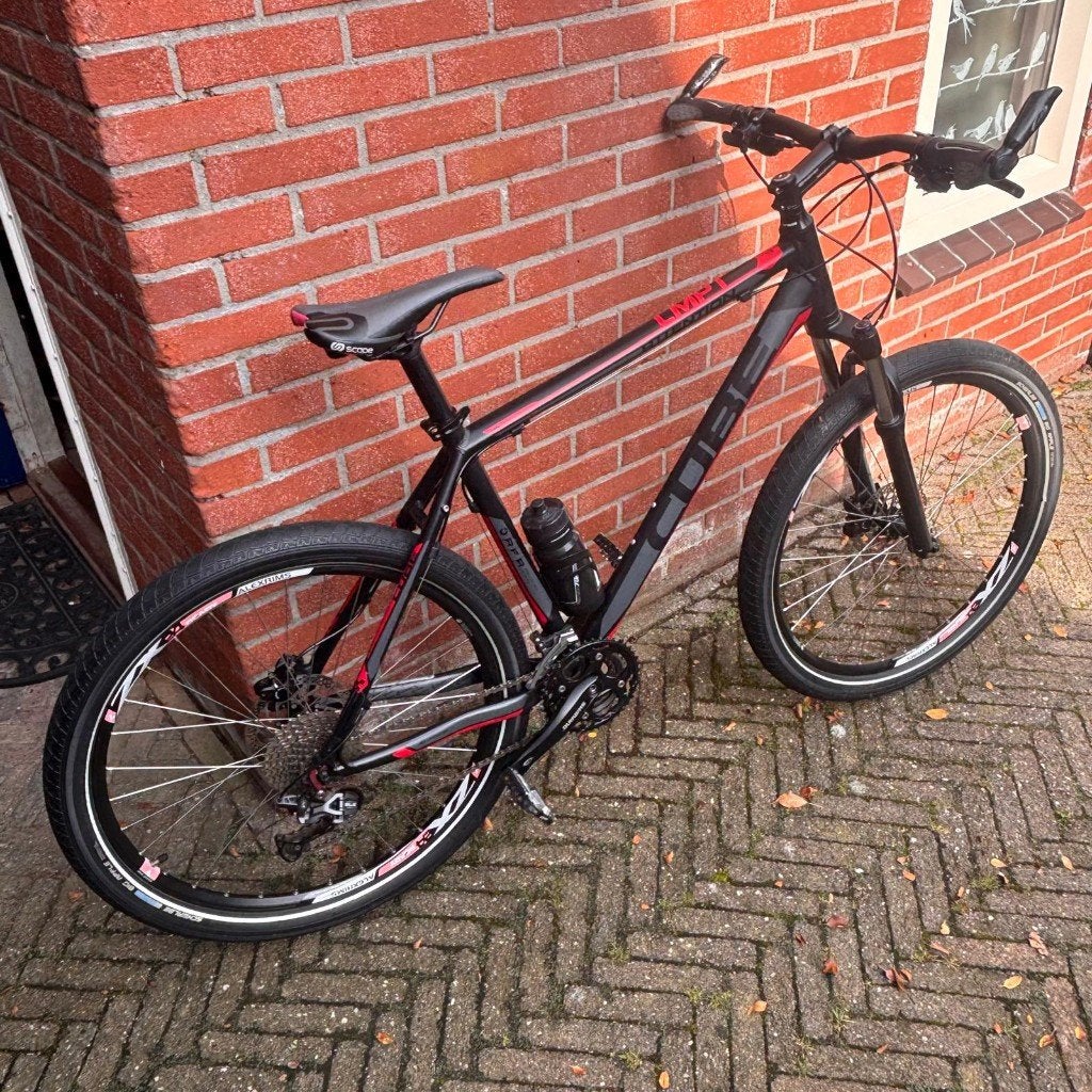 Cube mountainbike, serie CMPT, model Attention (2011), Fietsen en Brommers, Hardtail, 49 tot 53 cm, Zo goed als nieuw, Dames