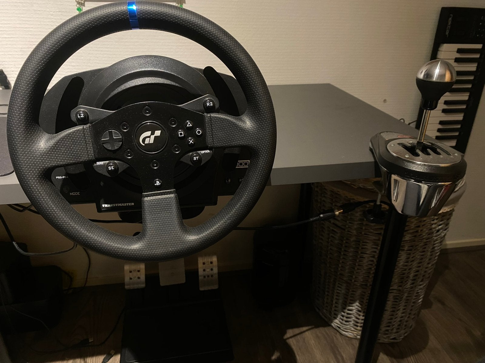 Thrustmaster T300 RS GT + Shifter, Spelcomputers en Games, Ophalen, Zo goed als nieuw